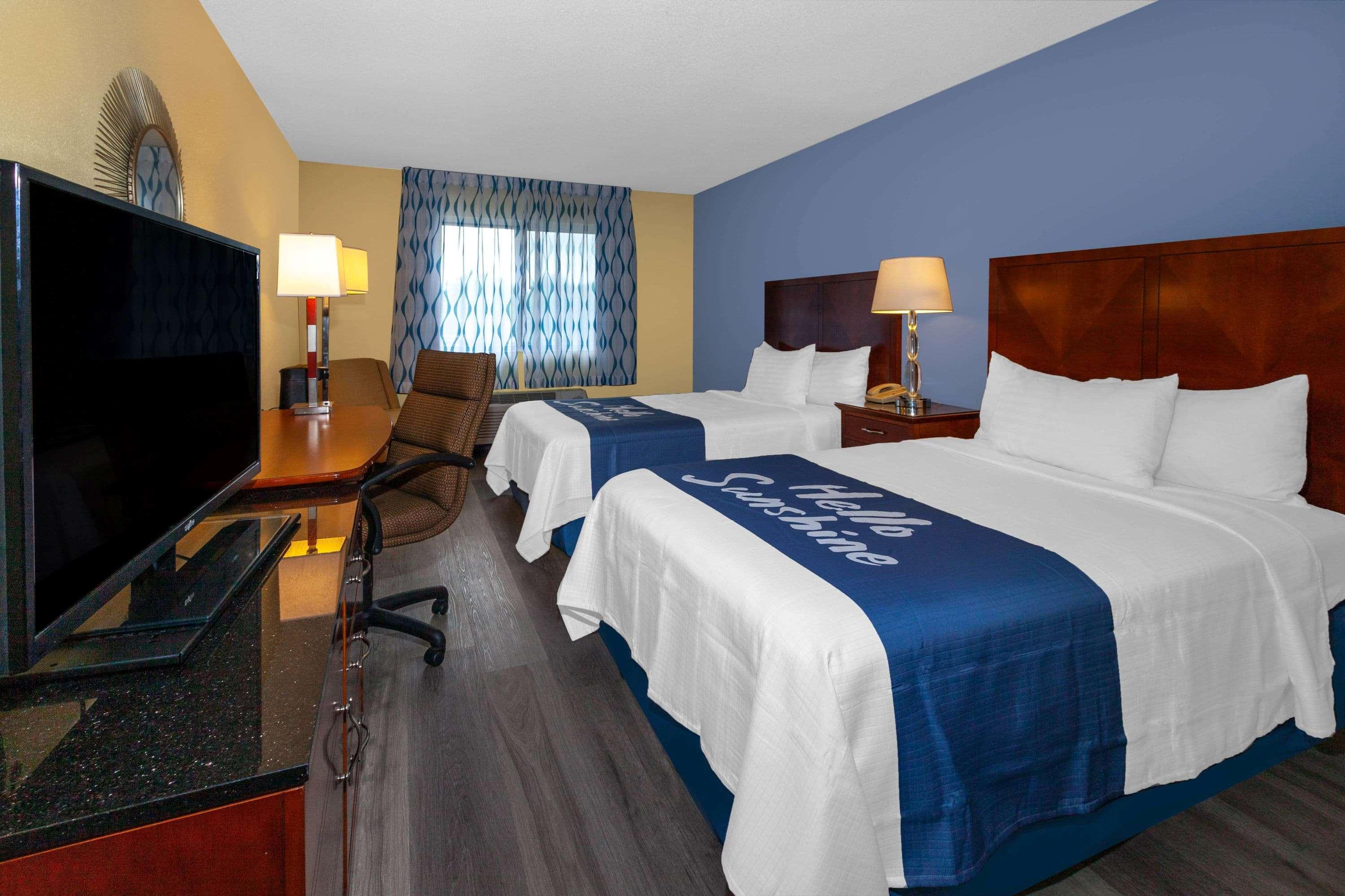 Days Inn By Wyndham Milan Sandusky South Exterior foto